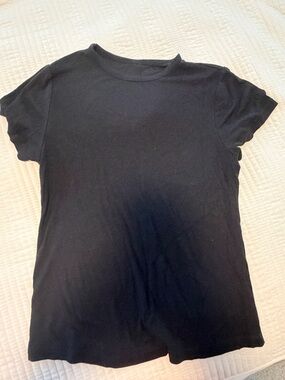 nuuds Black Short Sleeve Crewneck Tee